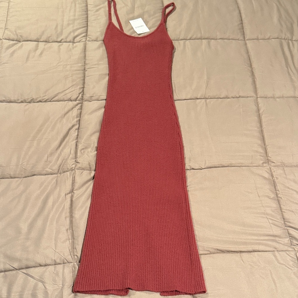 Forever 21 Rose Long Dress